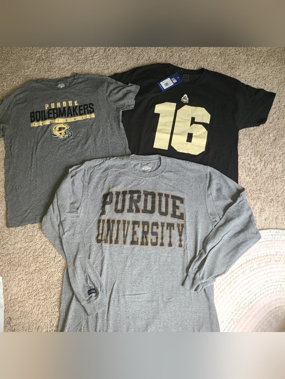 Lot of 3 Mens Purdue Boilermakers T-Shirts Size L University Collegiate Football